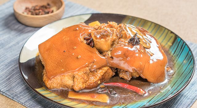 Dongpo Pork Hock
