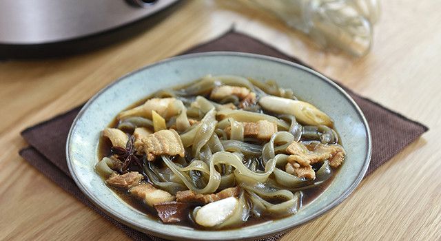 Braised Pork with Vermicelli