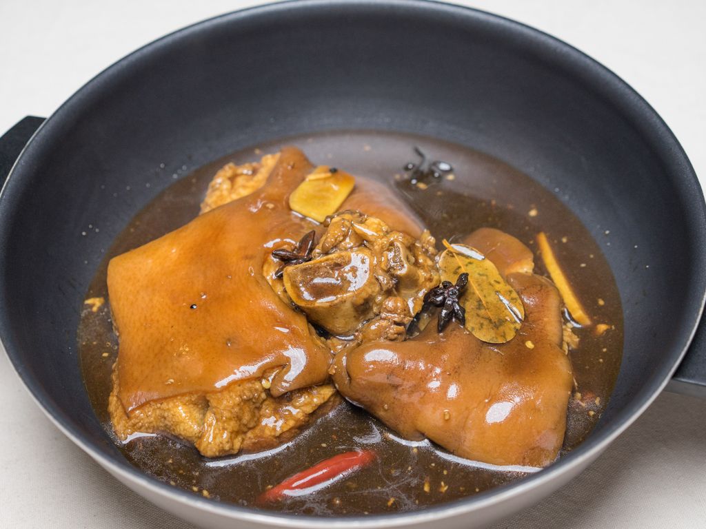 Dongpo Pork Hock