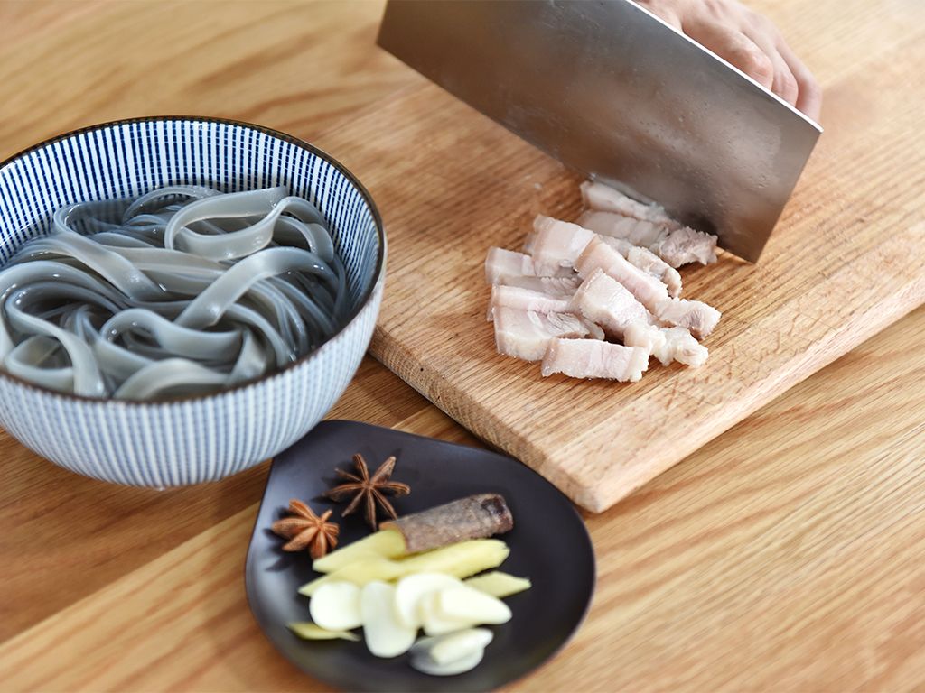 Braised Pork with Vermicelli
