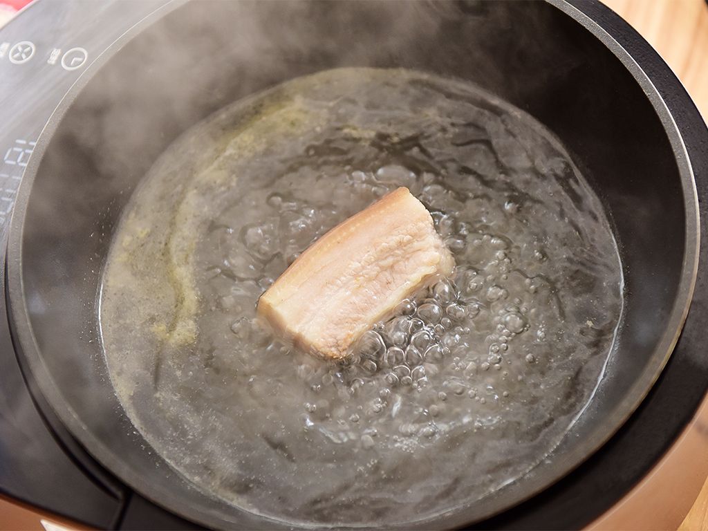 Shredded Pork with Dried Bean Curd